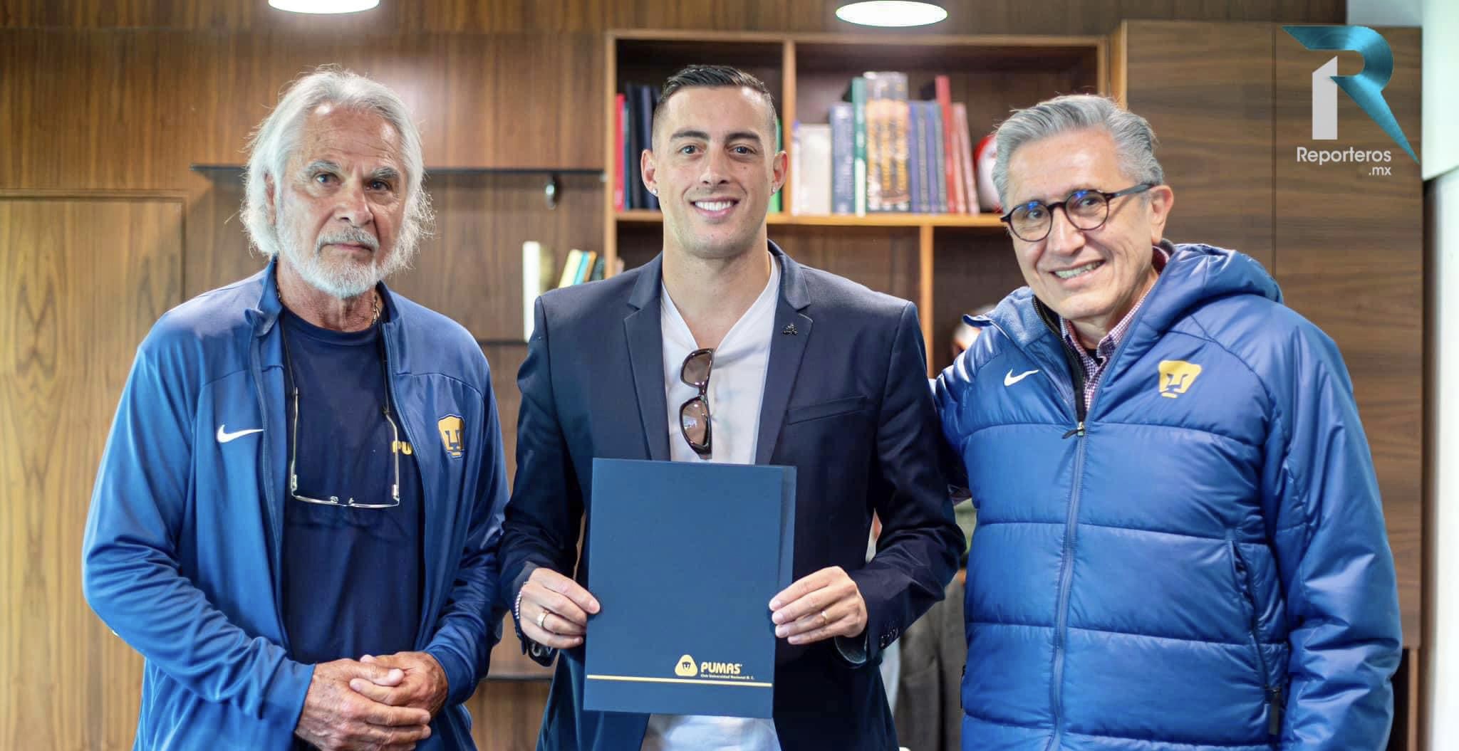 Rogelio Funes Mori Ya Es Oficialmente Jugador De Pumas C Rculo