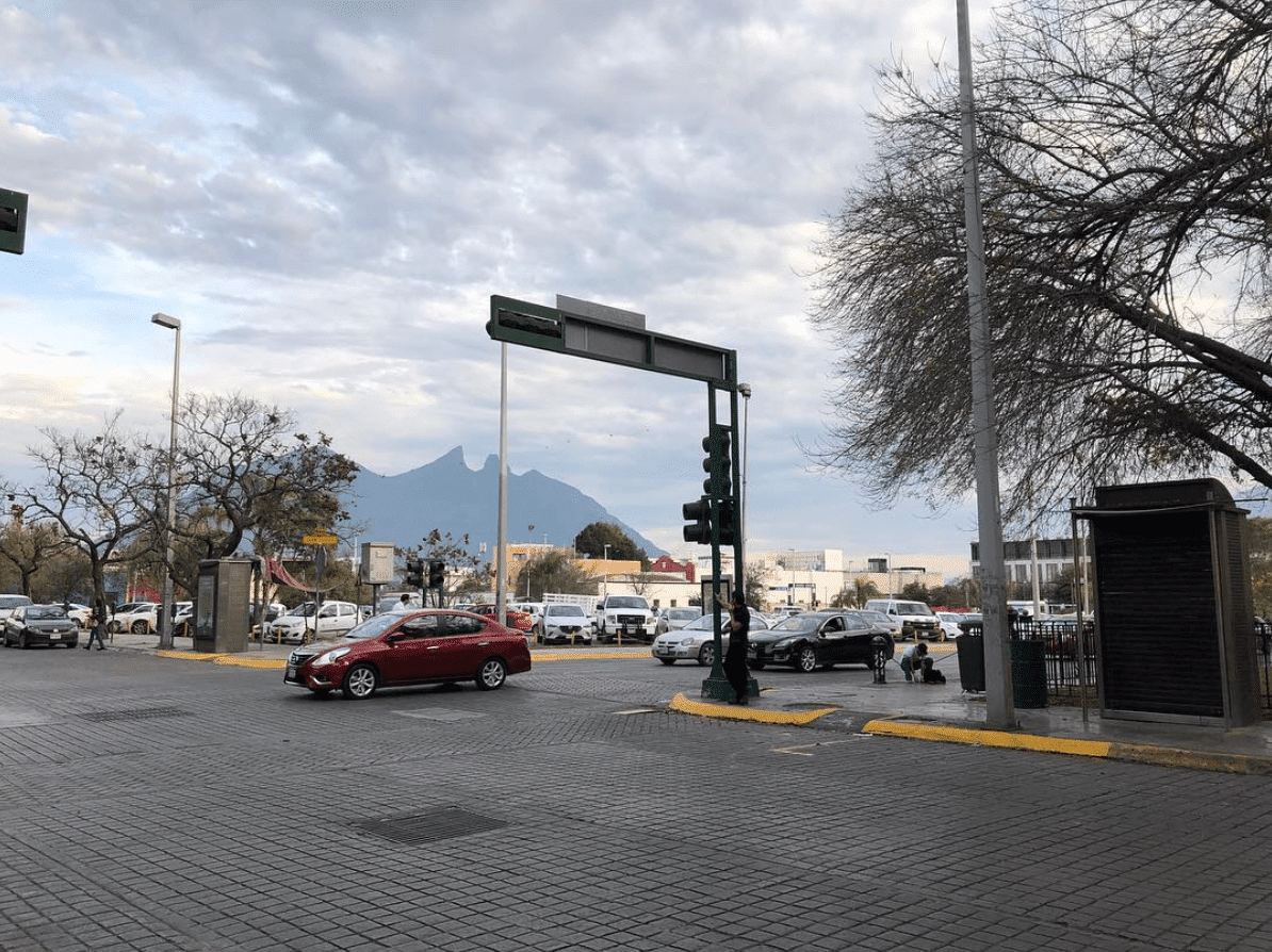 Habrá cierres viales este domingo en el centro de Monterrey por marcha ...