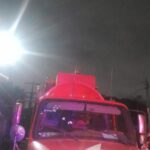 Pipa provoca daños en cables y deja afectaciones eléctricas en Juárez