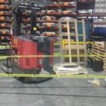Trabajador resulta lesionado tras accidente con montacargas en San Nicolás
