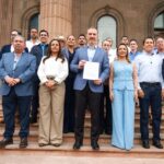 Alcaldes exigen al Estado pago de mil 700 millones de pesos adeudados a municipios