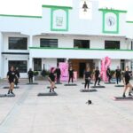 Promueven prevención del cáncer de mama con actividad Step Jump en Dr. Arroyo