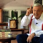 Admite AMLO que persiste corrupción y pide honradez a funcionarios