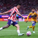 Jordan Carrillo rescata el empate de Chivas ante Tigres